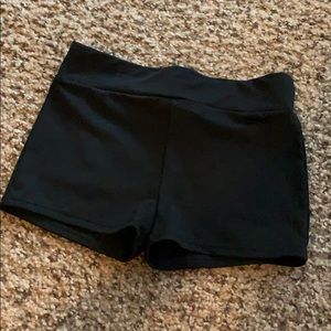 Black work out shorts - Kids 10/12